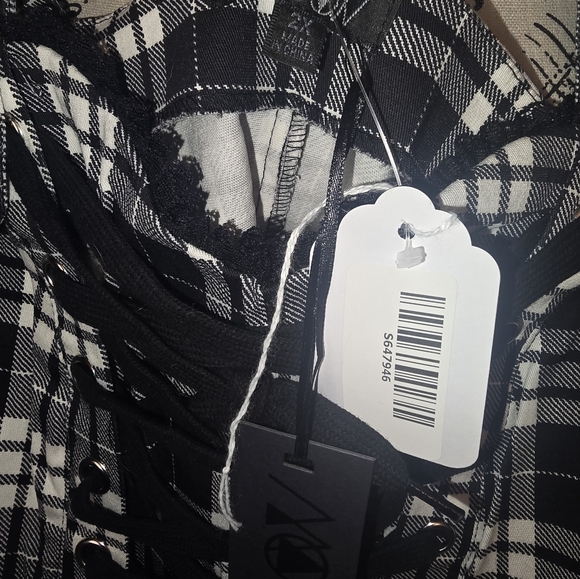 Widow Black and White Plaid Corset - Picture 2 of 2